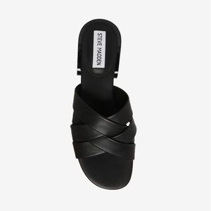 Steve Madden crisscross sandals
